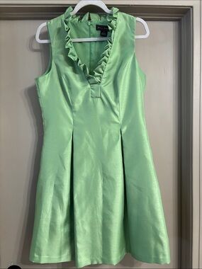 Jessica Howard Light Green Ruffle V-Neck A-Line Dress